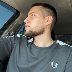 Фотография мужчины Илья, 23 года из г. Владивосток