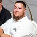 Максим, 23 года
