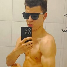 Фотография мужчины Роман, 19 лет из г. Поронайск
