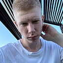Евгений, 22 года