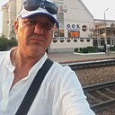 Максим, 44 года