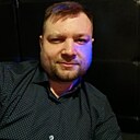 Макс, 32 года