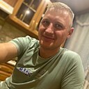 Виктор, 33 года