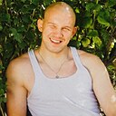 Максим, 25 лет