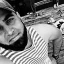 Адам, 32 года