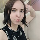 Полина, 25 лет
