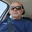 Hasan, 52 года