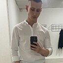 Данил, 22 года