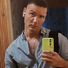 Фотография мужчины Максим, 26 лет из г. Мариуполь
