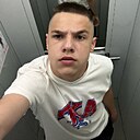 Богдан, 18 лет