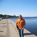 Максим, 42 года