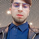 Али, 24 года