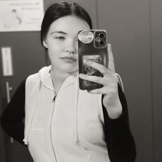 Фотография девушки Ксюша, 18 лет из г. Ижевск