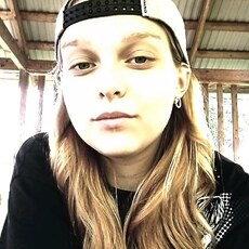 Фотография девушки Карина, 24 года из г. Воткинск
