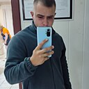 Илья, 32 года