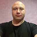 Михаил, 33 года