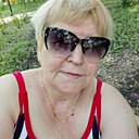 Мадам, 60 лет