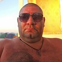 Артём, 44 года