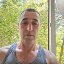 Парвиз, 44 года
