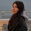 Деля, 40 лет