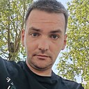 Роман, 32 года