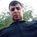 Махач, 28 лет