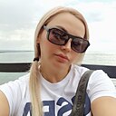 Роз, 22 года