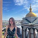 Полина, 24 года