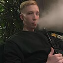 Максим, 25 лет