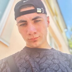 Фотография мужчины Тим, 23 года из г. Симферополь