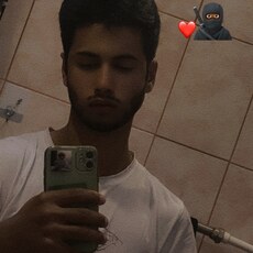 Фотография мужчины Асил, 18 лет из г. Хабаровск