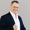Михаил, 61 год