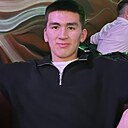 Бекзат, 21 год