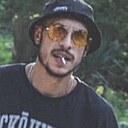 Макс, 32 года