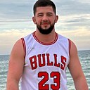 Максим, 33 года