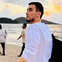 Ali, 33 года