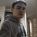 Илья, 21 год