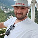 Emeee, 34 года