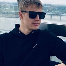 Фотография мужчины Тёма, 19 лет из г. Новосибирск