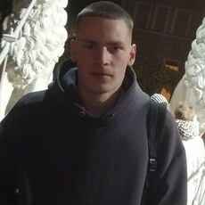 Фотография мужчины Denis, 21 год из г. Санкт-Петербург