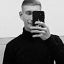 Максим, 24 года