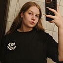 Юля, 18 лет