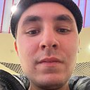 Roman, 23 года