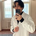 Михаил, 18 лет