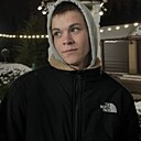 Максим, 22 года