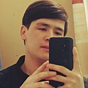 Ойбек, 22 года