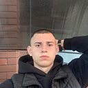 Артём, 18 лет