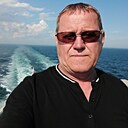 Он, 62 года