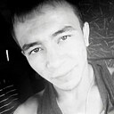 Михаил, 33 года