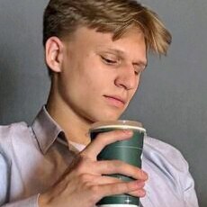 Фотография мужчины Паша, 18 лет из г. Калуга